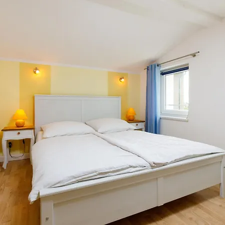 Delphin By Interhome Zinnowitz