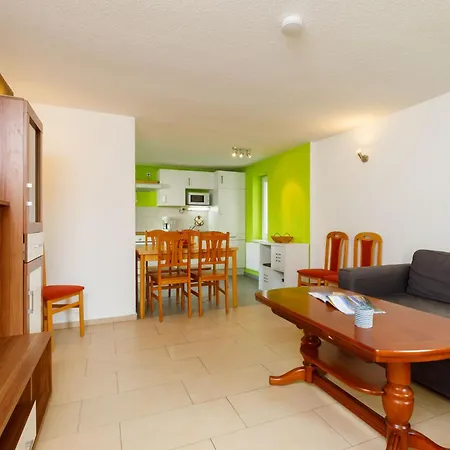 Delphin By Interhome